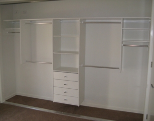 1/2 hang, 3/4 hang, full hang and 1 bank of shelves with 4 standard 140 deep drawers at 2050 off finished floor level